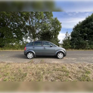 Audi - А2